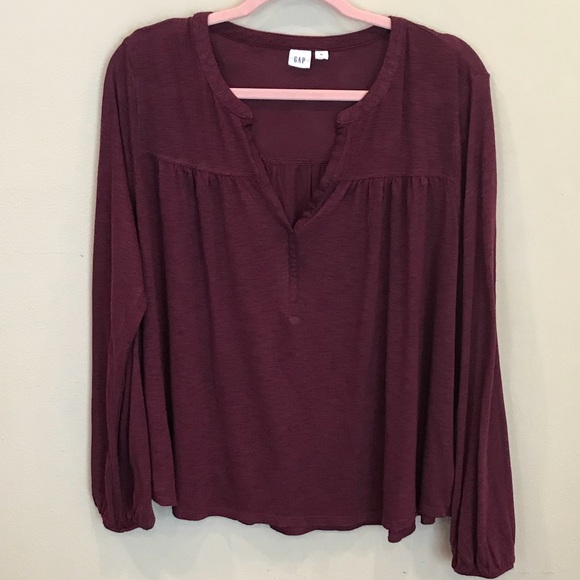 GAP Tops - Gap- Woman’s long sleeve Top XL